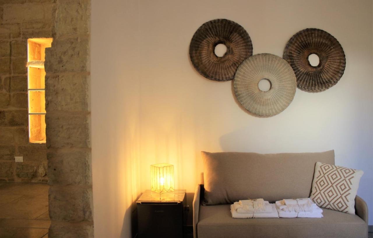 Li Perrini Boutique B&B Acquarica Bagian luar foto