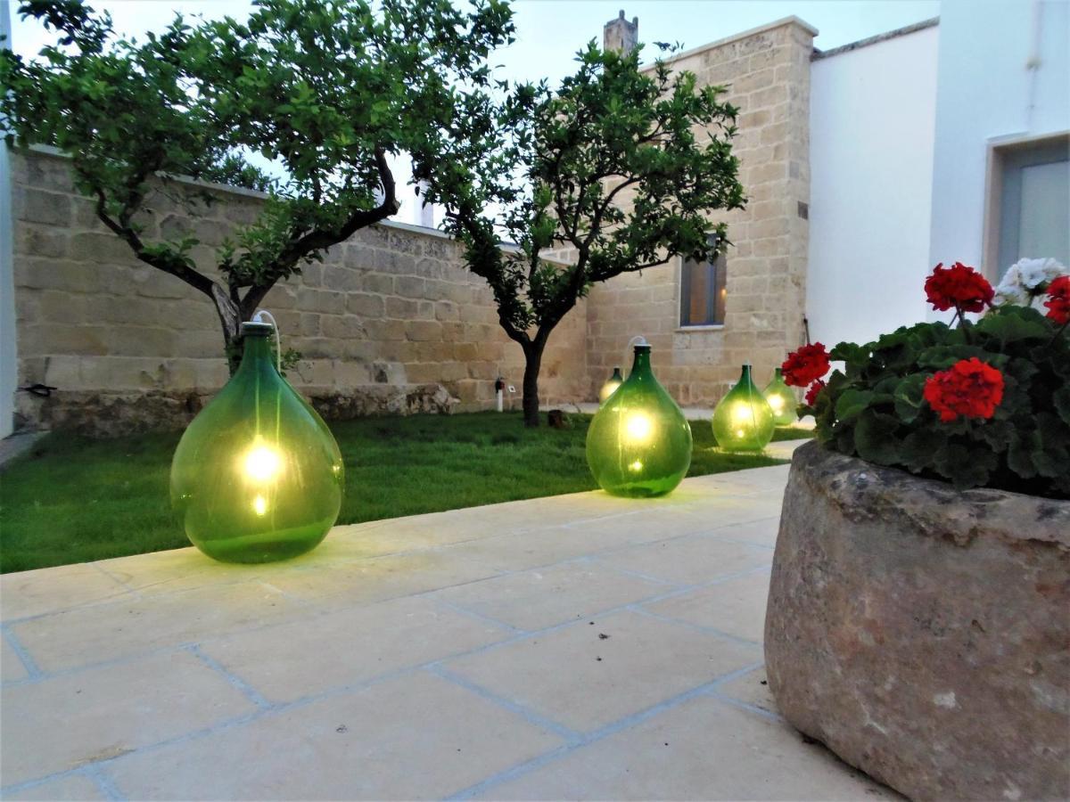 Li Perrini Boutique B&B Acquarica Bagian luar foto