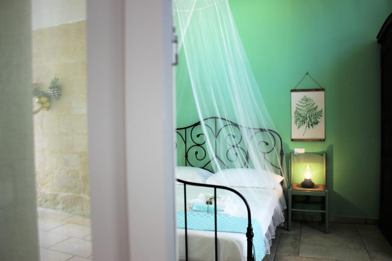 Li Perrini Boutique B&B Acquarica Bagian luar foto