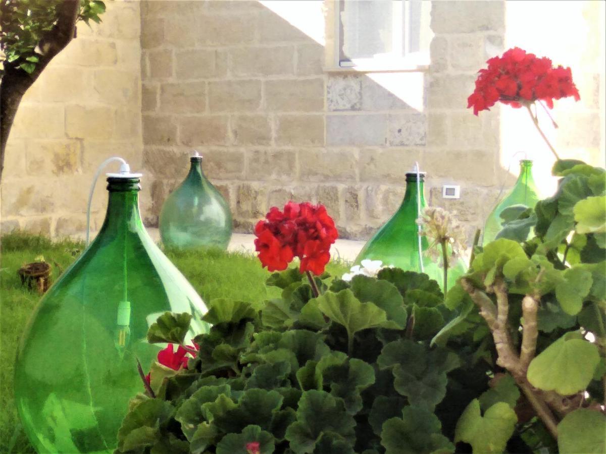 Li Perrini Boutique B&B Acquarica Bagian luar foto