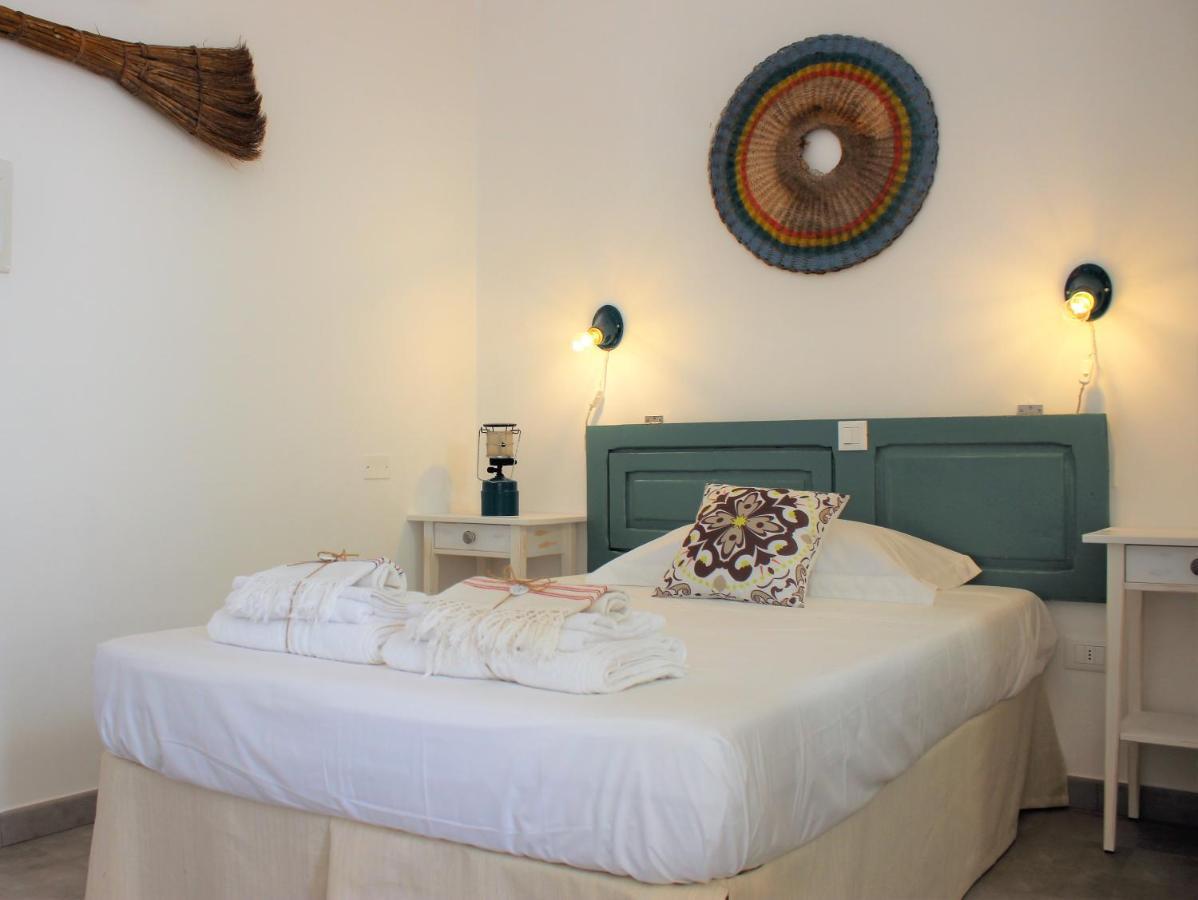 Li Perrini Boutique B&B Acquarica Bagian luar foto