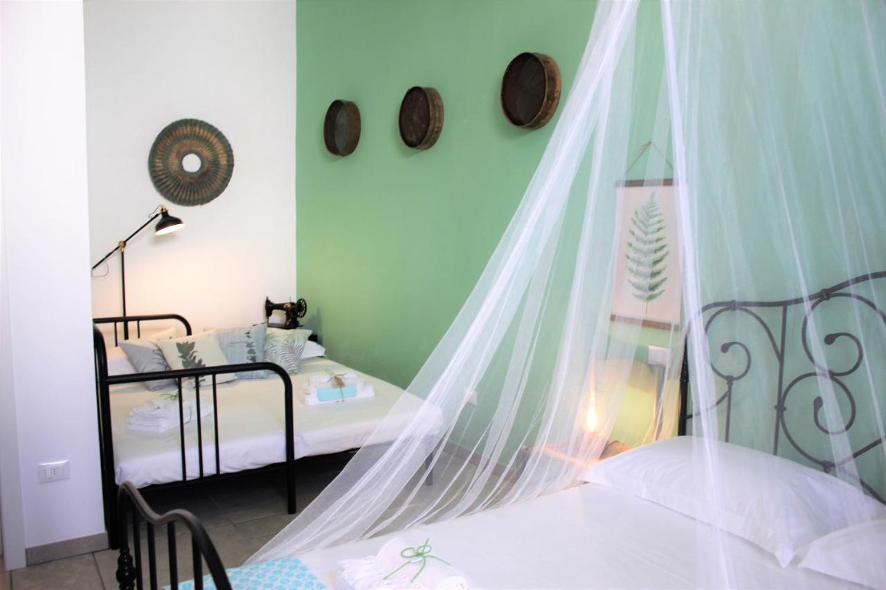 Li Perrini Boutique B&B Acquarica Bagian luar foto