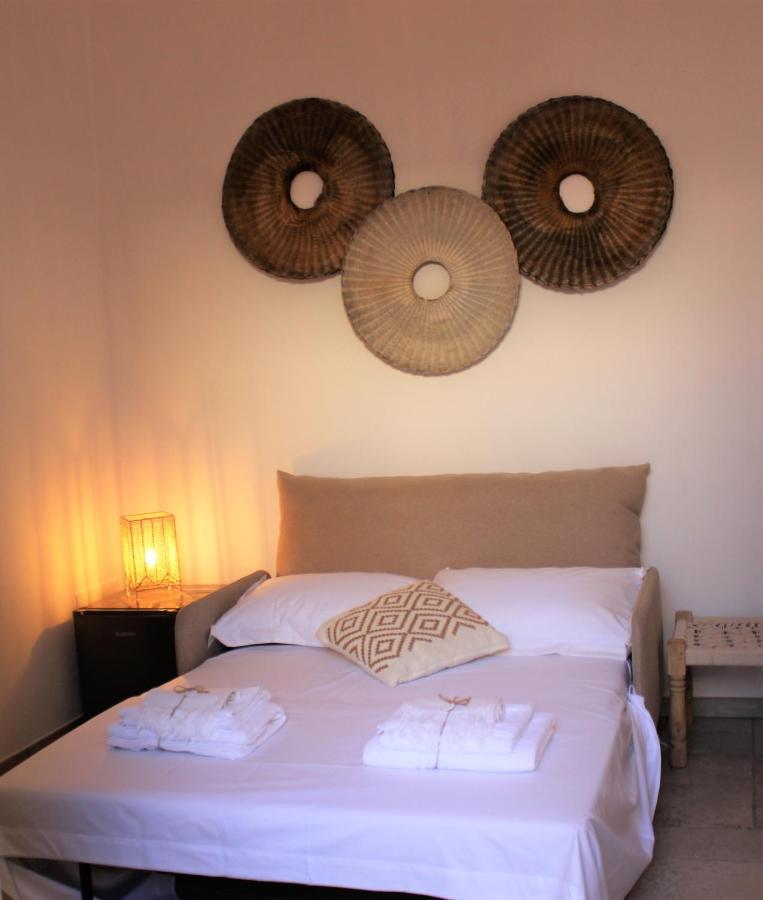 Li Perrini Boutique B&B Acquarica Bagian luar foto