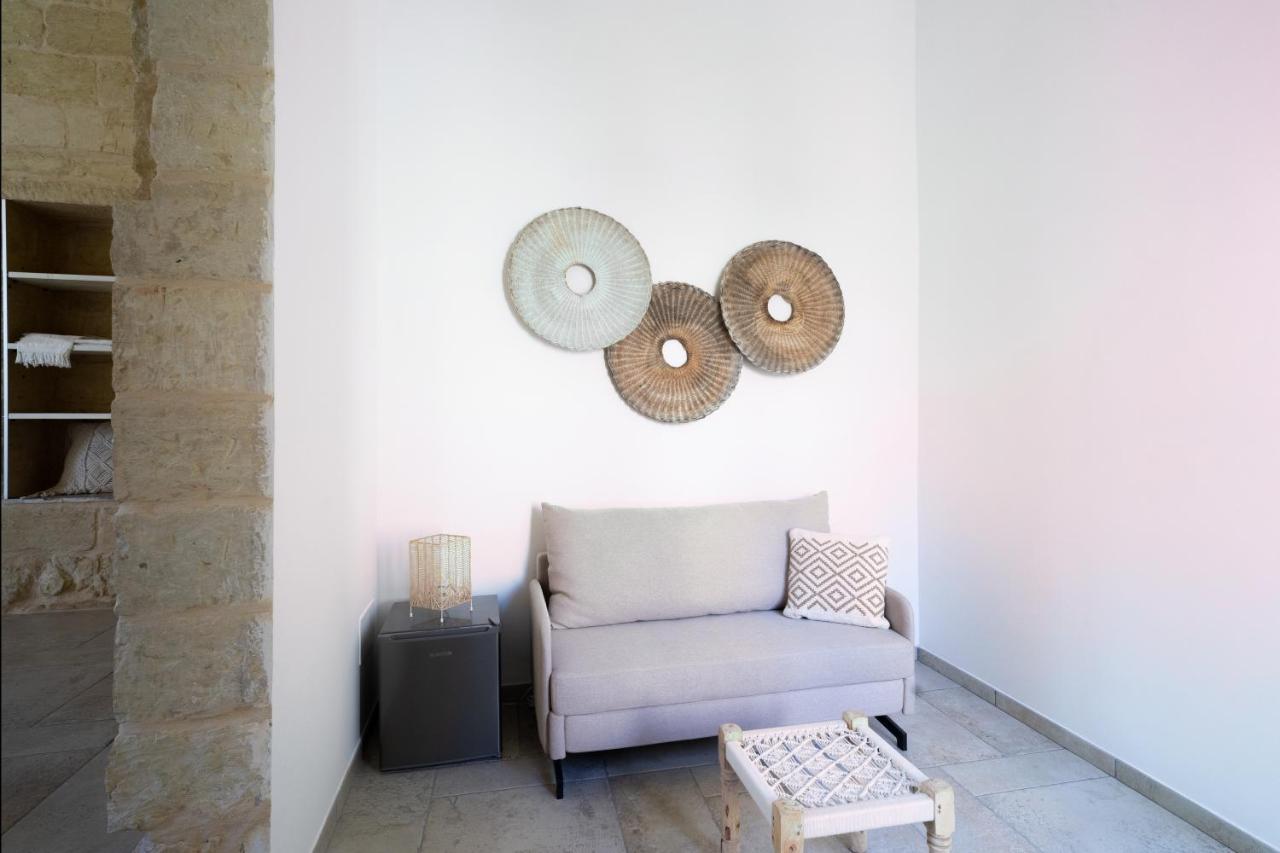 Li Perrini Boutique B&B Acquarica Bagian luar foto